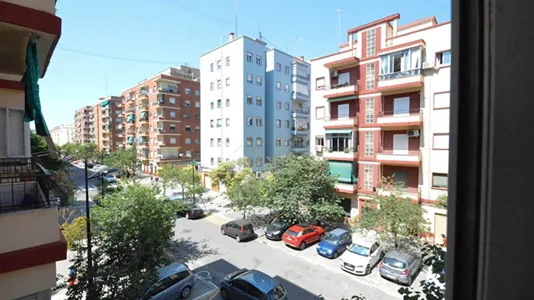 Rooms in Valencia Algirós - photo 10