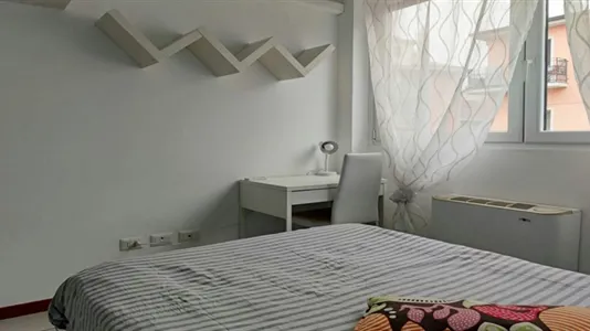 Rooms in Milano Zona 8 - Fiera, Gallaratese, Quarto Oggiaro - photo 4