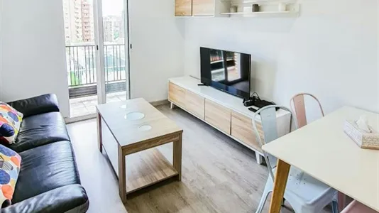 Rooms in el Camí de Vera - photo 7