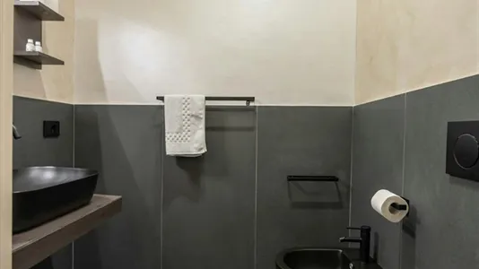 Rooms in Florence - photo 3