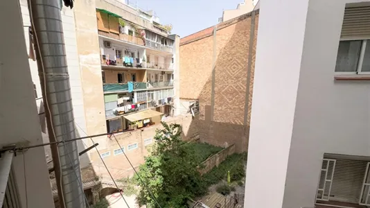 Rooms in Barcelona Ciutat Vella - photo 5