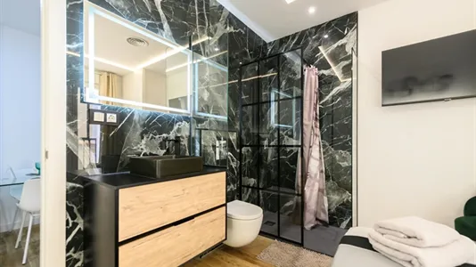 Apartments in Madrid Centro - photo 2