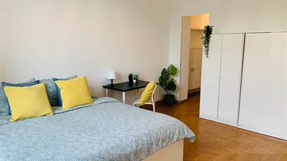 Room for rent in Milano Zona 1 - Centro storico, Milan