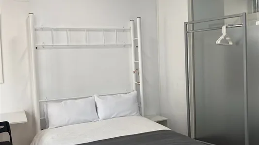 Apartments in Madrid Centro - photo 6