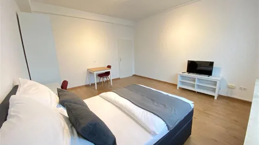 Rooms in Cologne Innenstadt - photo 3