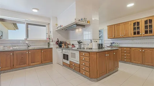 Rooms in Sintra - photo 8