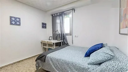 Room for rent in La Torre, Comunidad Valenciana