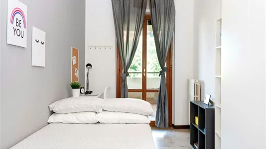Rooms in Milano Zona 5 - Vigentino, Chiaravalle, Gratosoglio - photo 3