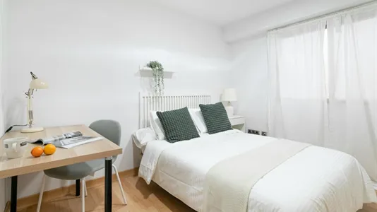 Rooms in Alicante/Alacant - photo 1