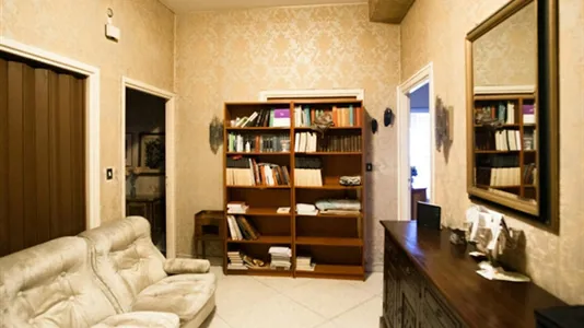 Rooms in Roma Municipio V – Prenestino/Centocelle - photo 3