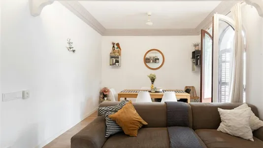 Apartments in Barcelona Eixample - photo 6