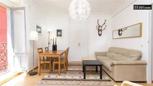 Rooms in Madrid Centro - photo 8