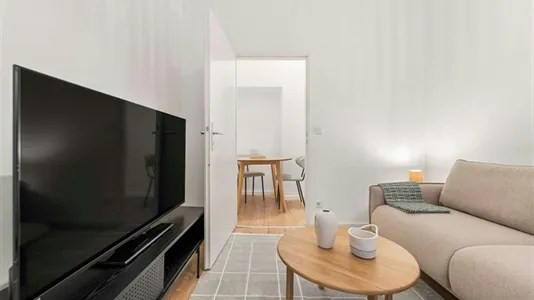 Apartments in Berlin Mitte - photo 2