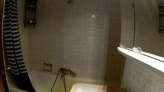 Rooms in Madrid Tetuán - photo 10