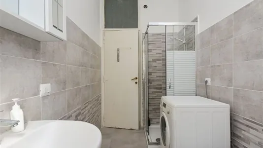 Rooms in Roma Municipio II – Parioli/Nomentano - photo 8