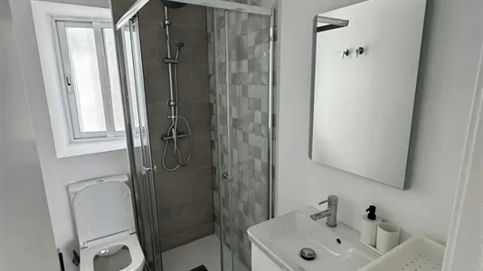 Rooms in Mislata - photo 7