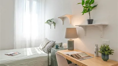 Room for rent in Milano Zona 9 - Porta Garibaldi, Niguarda, Milan