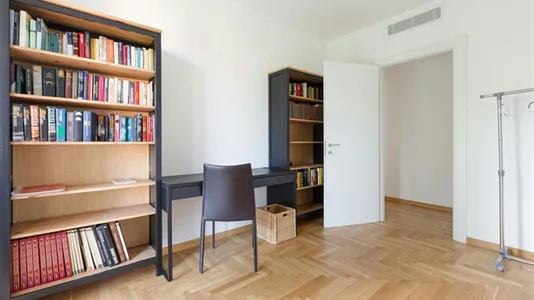 Apartments in Milano Zona 5 - Vigentino, Chiaravalle, Gratosoglio - photo 4