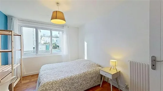 Rooms in Caen - photo 1