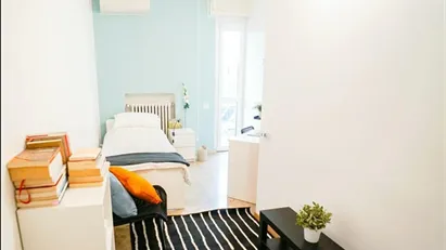 Room for rent in Milano Zona 5 - Vigentino, Chiaravalle, Gratosoglio, Milan