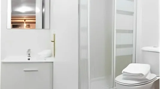 Apartments in Madrid Centro - photo 9