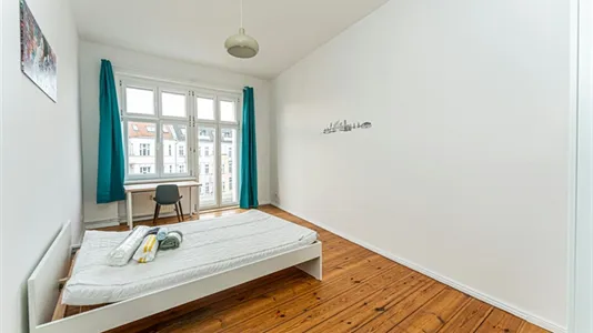 Rooms in Berlin Friedrichshain-Kreuzberg - photo 2