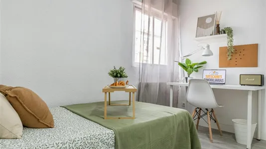 Rooms in Madrid Vicálvaro - photo 2