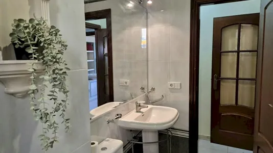 Rooms in Valencia Ciutat Vella - photo 10