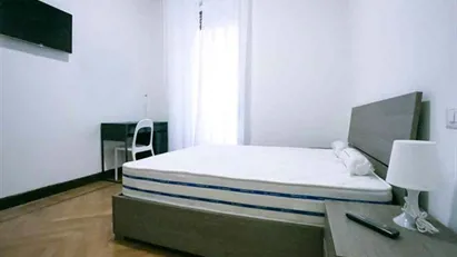 Room for rent in Milano Zona 1 - Centro storico, Milan