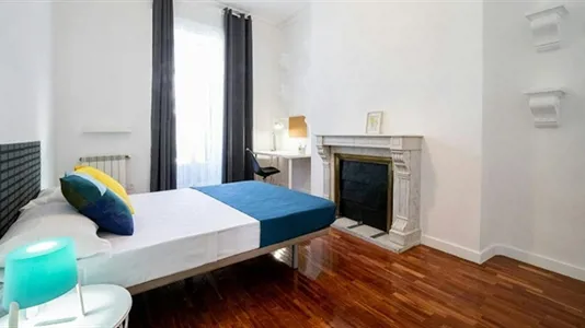 Rooms in Madrid Centro - photo 3