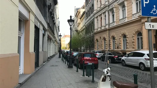 Apartments in Budapest Belváros-Lipótváros - photo 4