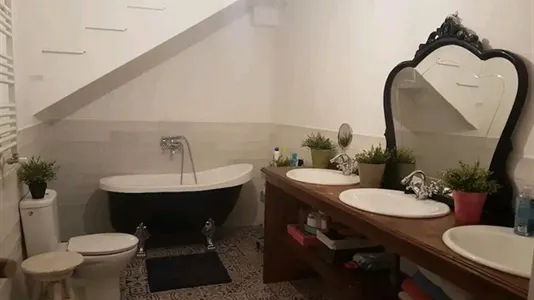 Houses in Bárcena de Pie de Concha - photo 8