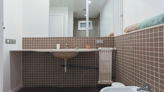 Rooms in Barcelona Eixample - photo 4