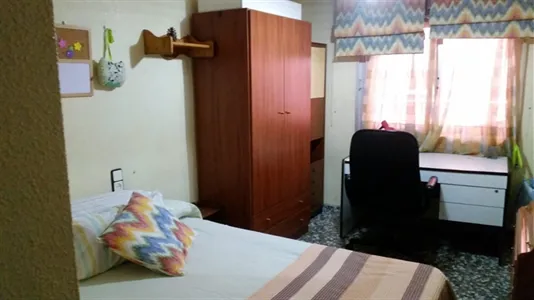 Rooms in Murcia - photo 4