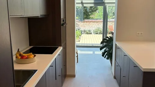 Apartments in Brussels Elsene - photo 2