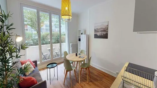 Rooms in Paris 17ème arrondissement - photo 10