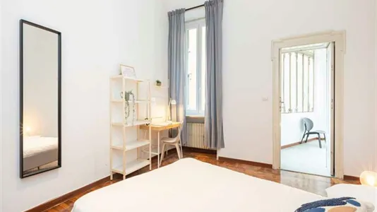 Rooms in Milano Zona 1 - Centro storico - photo 1