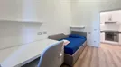 Room for rent, Milano Zona 8 - Fiera, Gallaratese, Quarto Oggiaro, Milan, Via Bramantino