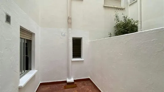 Rooms in Manises - photo 10