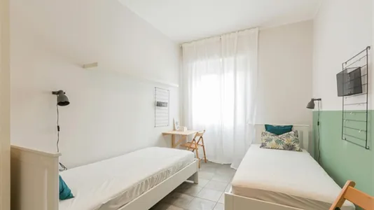 Apartments in Milano Zona 8 - Fiera, Gallaratese, Quarto Oggiaro - photo 8