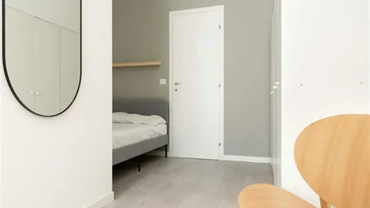 Rooms in Milano Zona 6 - Barona, Lorenteggio - photo 2