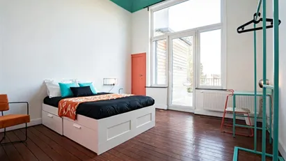 Room for rent in Brussels Schaarbeek, Brussels