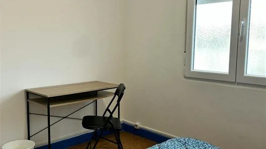 Rooms in Aveiro - photo 1