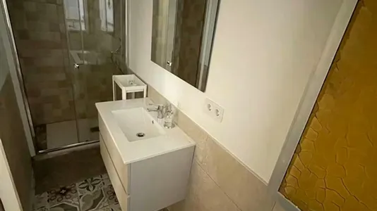 Rooms in Mislata - photo 8