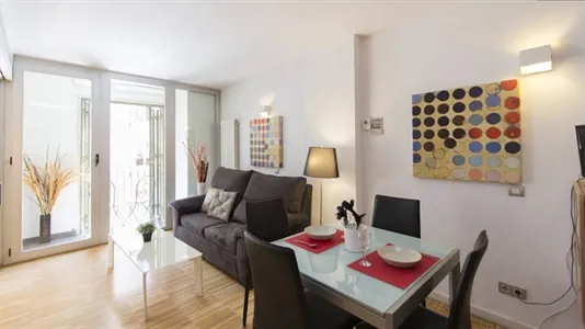 Apartments in Madrid Centro - photo 2