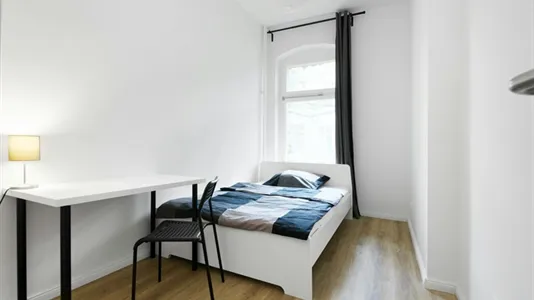 Rooms in Location is not specified - photo 1