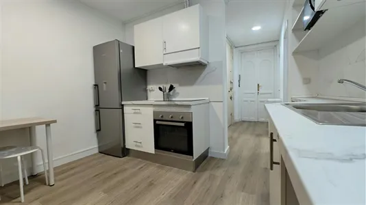 Rooms in Madrid Chamberí - photo 9