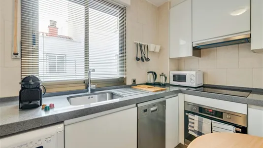 Rooms in Madrid Centro - photo 6