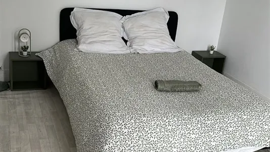 Apartments in L'Haÿ-les-Roses - photo 5