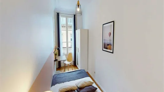 Rooms in Paris 7ème arrondissement - photo 4
